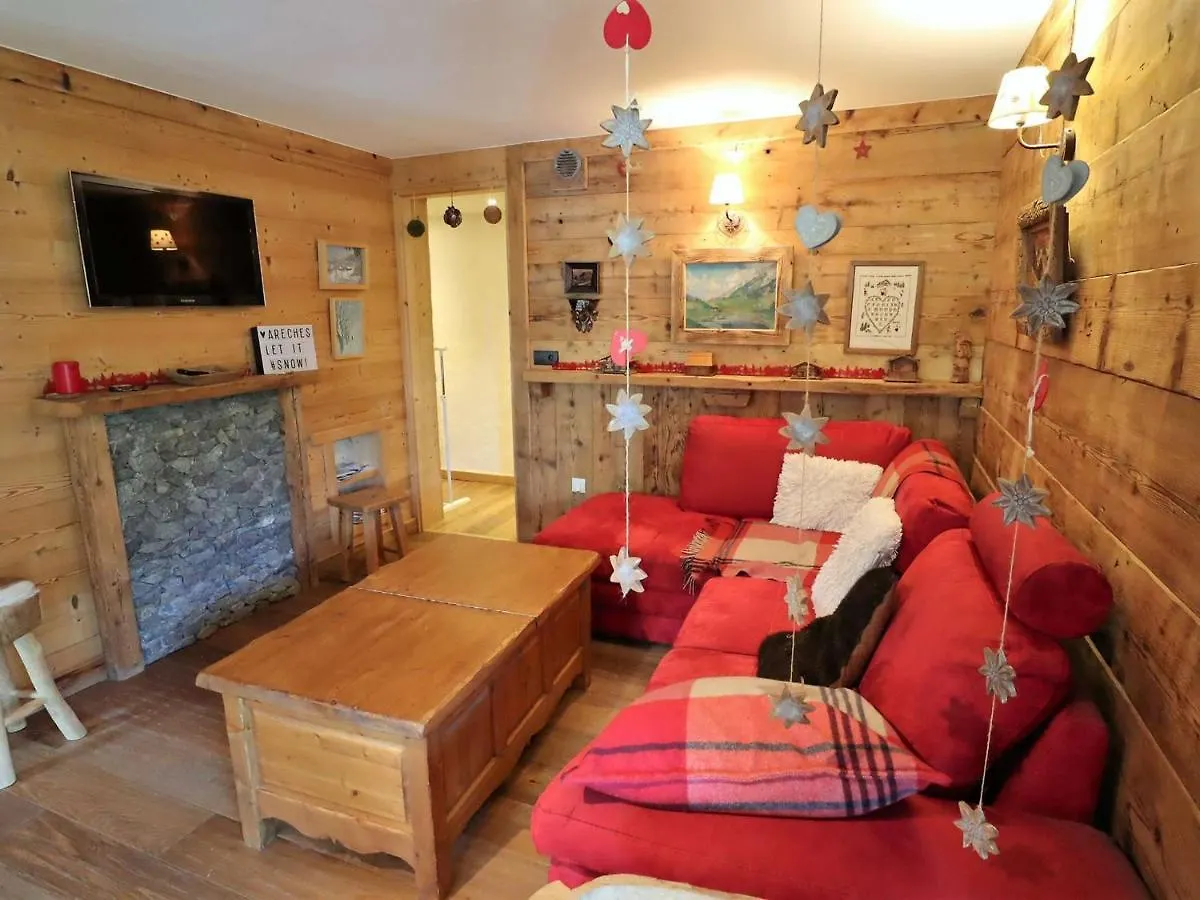 Confortable T2 A Areches-Beaufort, 3-4 Pers., Terrasse, Parking, Proche Commerces Et Navette Ski - Fr-1-342-285